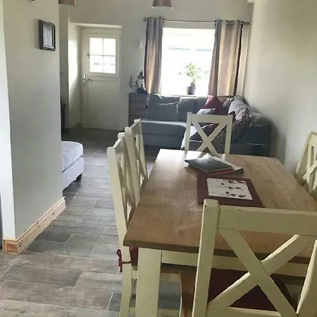 Ash Leitrim Village * County Leitrim