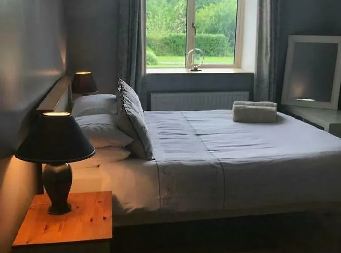 Ash Leitrim Village Holiday home